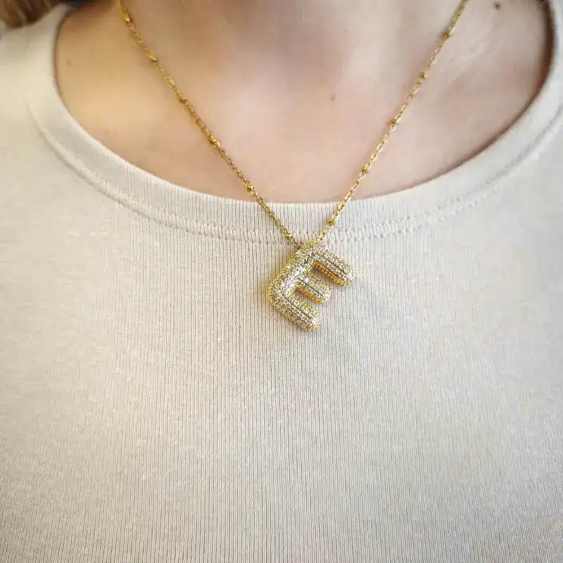 Επίχρυσο ατσάλινο κολιέ Μονόγραμμα 'Ε' – Gold Balloon 'Ε'