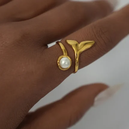 Επίχρυσο δαχτυλίδι με Ουρά Δελφινιού & Πέρλα -Mermaid Pearl Tale Ring