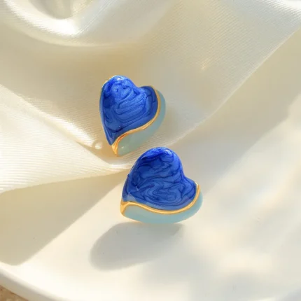Επίχρυσα Σκουλαρίκια Καρδιά με Μπλε Σμάλτο – Blue Marble Hearts